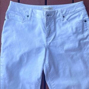 Coldwater Creek size P10 White Denim Jean  Ore-owned